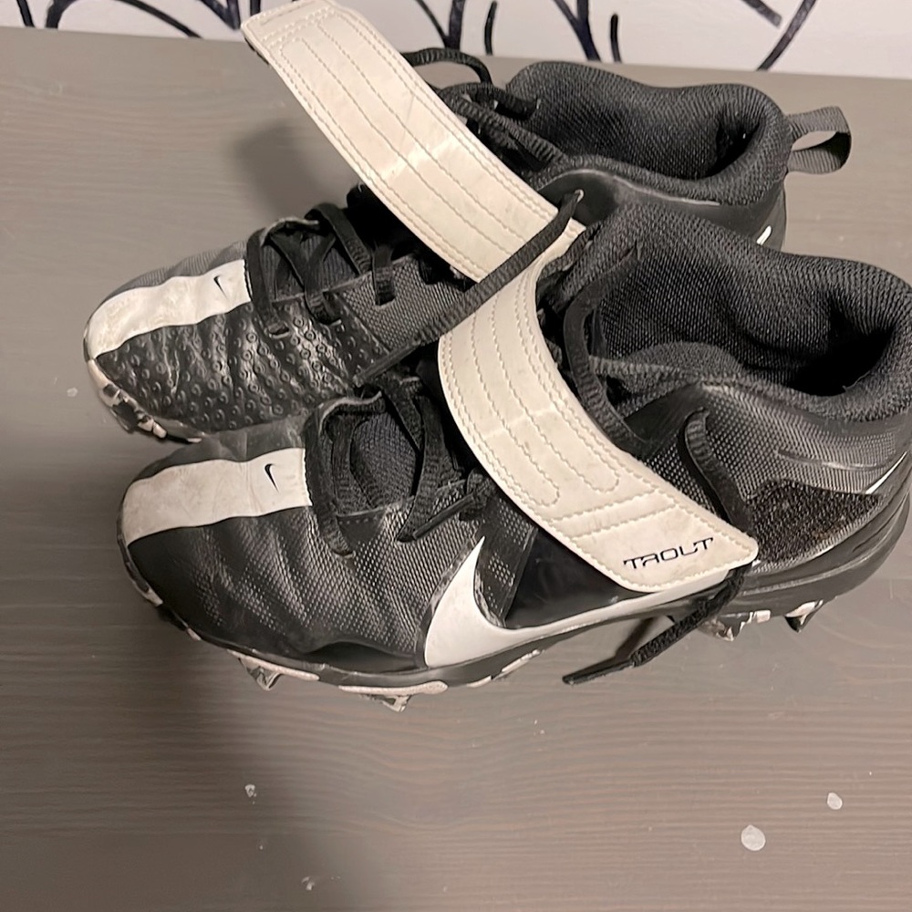 Nike Trout cleatS